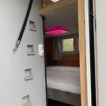 Zirkuswagen Auf Rädern, Tinyhouse, Tinyhaus, Auf Grüner Wiese, Ländlich, Nahe Hamburg Luxuszelt Hammah